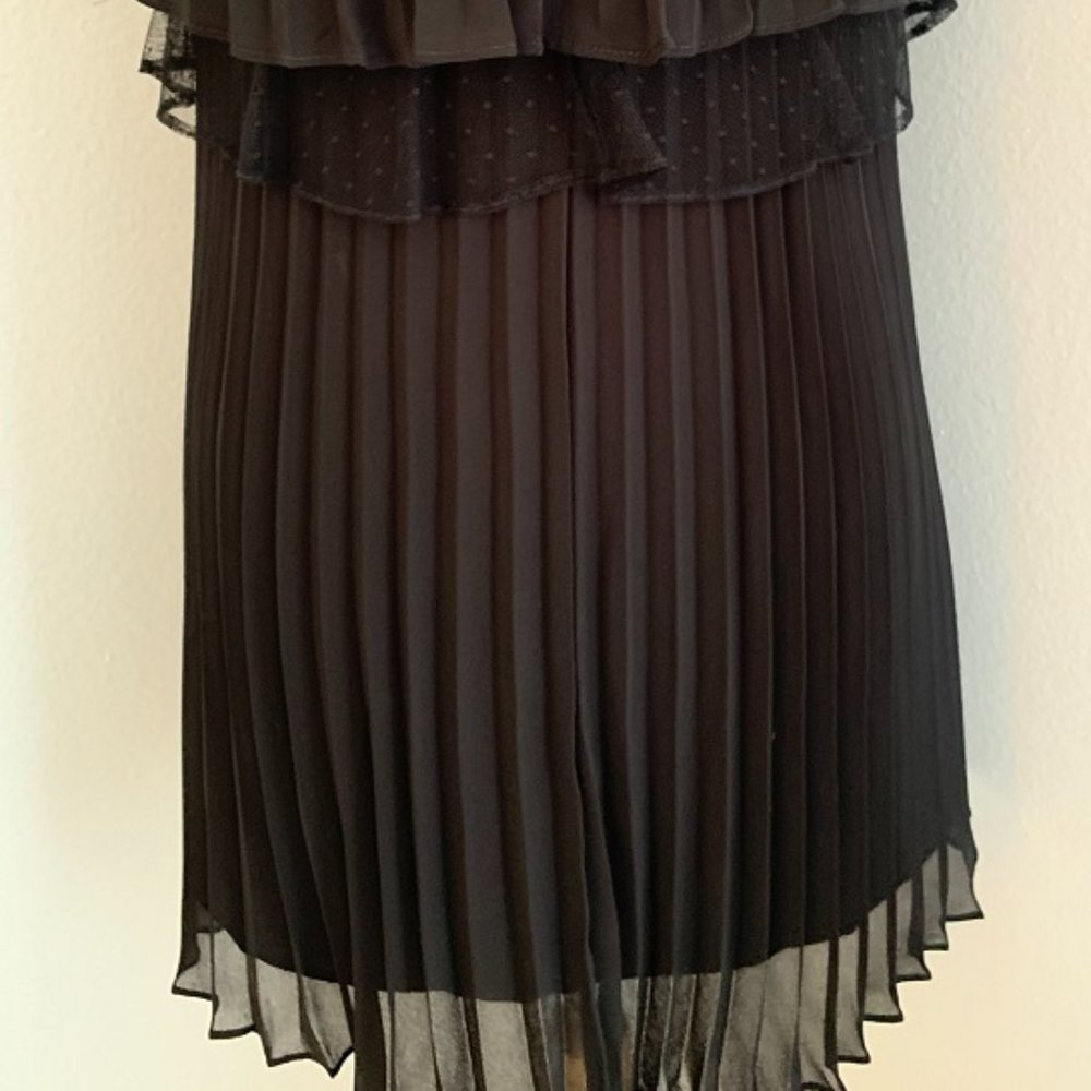 BCBG Women's Sleeveless Tiered Pleated Dress in Black, Size XS - Picture 7 of 9